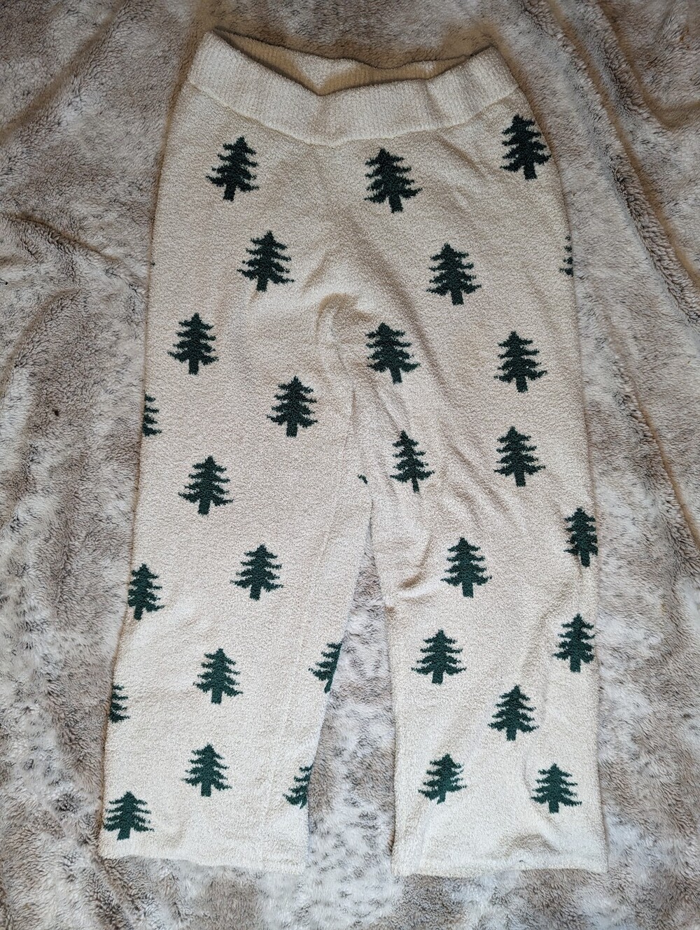 Cupcakes and Cashmere Evergreen Pine Tree Plush Knit Lounge Pants Cream Size L